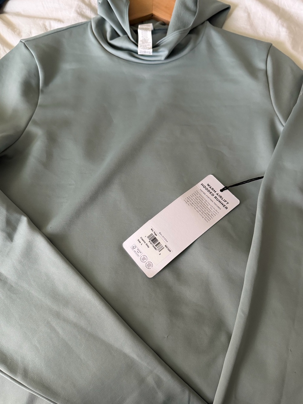 NWT ALO Yoga Women's Hooded Turtleneck Sweater in Sage